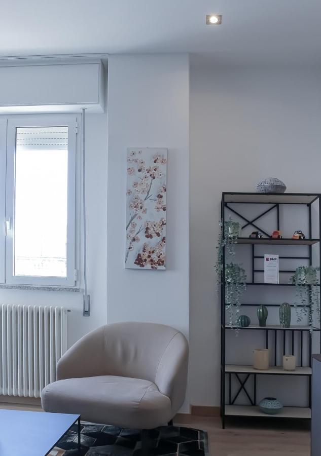 Bmp Apartment Atmosphere 2 Centrale, Vista Mare, Parcheggio 리치오네 외부 사진