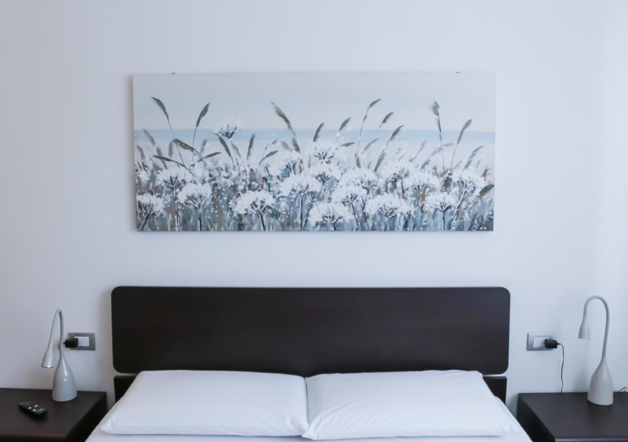 Bmp Apartment Atmosphere 2 Centrale, Vista Mare, Parcheggio 리치오네 외부 사진